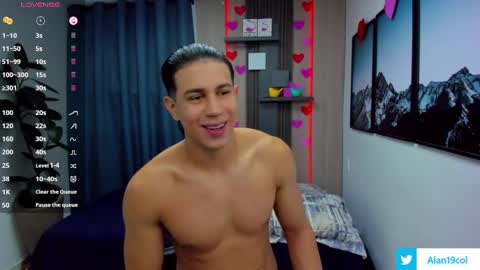 Snapshot of alan_nd_kevin chatting on February 2025 11:33:01 AM Alan  Kevin can we reach 100 thumbs up please guys  online show from February 2025 11:33:01 AM