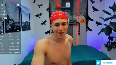 Snapshot of alan_nd_kevin chatting on October 2025 07:16:01 PM Alan  Kevin can we reach 100 thumbs up please guys  online show from October 2025 07:16:01 PM