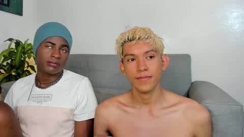 Alan and Criss - WE JUST FRIENDS WITH BENEFITS BOTH VERS online show from December 2024 08:55:01 PM