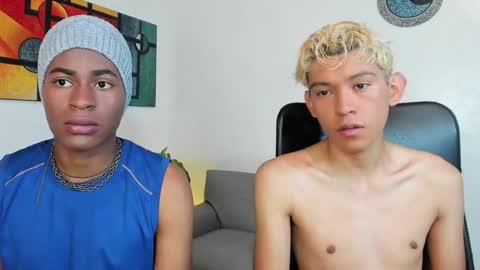 Alan and Criss - WE JUST FRIENDS WITH BENEFITS BOTH VERS online show from December 2024 08:49:02 PM