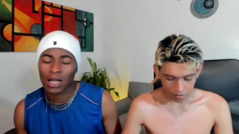 Alan and Criss - WE JUST FRIENDS WITH BENEFITS BOTH VERS online show from February 2025 01:32:01 AM