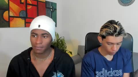 Alan and Criss - WE JUST FRIENDS WITH BENEFITS BOTH VERS online show from March 2025 09:18:02 PM