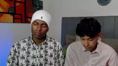 Alan and Criss - WE JUST FRIENDS WITH BENEFITS BOTH VERS online show from December 2025 01:00:01 AM