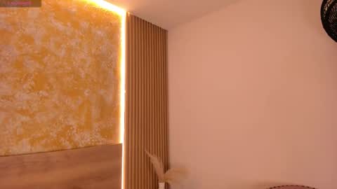 Snapshot of alana_2916 chatting on November 2025 03:51:01 AM alana_2916 online show from November 2025 03:51:01 AM