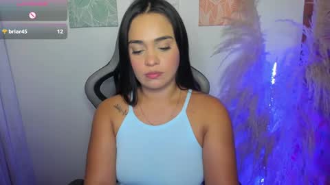 Snapshot of alana_dantes chatting on September 2025 02:27:02 AM M E L I online show from September 2025 02:27:02 AM