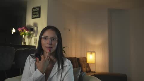 Alana Gasparini online show from November 2025 01:55:02 AM