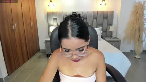 Snapshot of alana_martiins chatting on July 2026 07:05:02 PM alana online show from July 2026 07:05:02 PM