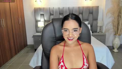 Snapshot of alana_martiins chatting on July 2026 07:16:02 PM alana online show from July 2026 07:16:02 PM