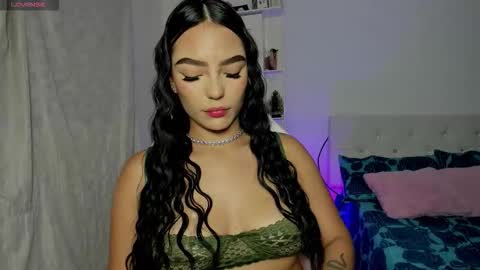 Snapshot of alana_ponse chatting on January 2026 07:49:02 PM Alana. online show from January 2026 07:49:02 PM