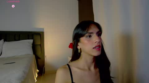 Snapshot of alana_sofia_ chatting on May 2026 04:12:02 PM Alana Tobias online show from May 2026 04:12:02 PM