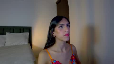 Snapshot of alana_sofia_ chatting on May 2026 03:19:02 PM Alana Tobias online show from May 2026 03:19:02 PM