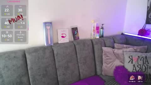 Alana  online show from March 2026 07:32:01 PM