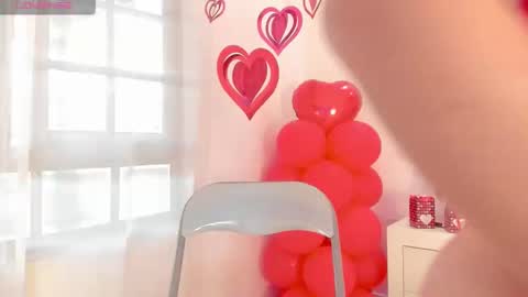 Snapshot of alana_then2 chatting on February 2025 09:36:01 PM       online show from February 2025 09:36:01 PM