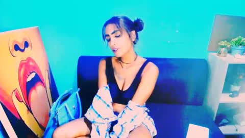 alanadelray online show from January 2025 11:10:01 AM