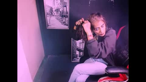 alanadelray online show from December 2025 08:12:02 AM