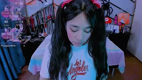 Alana online show from October 2025 07:37:02 PM