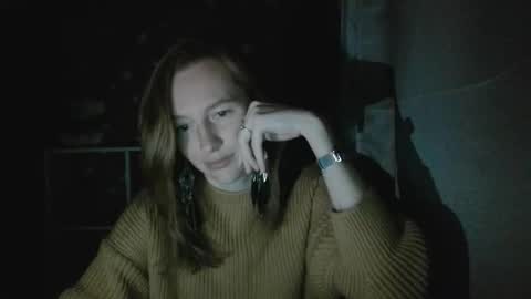Elisa online show from October 2025 08:31:02 PM