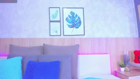 Alanna  online show from November 2025 01:38:01 AM