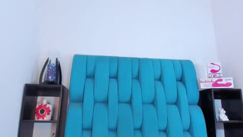 Snapshot of alannaughty_ chatting on January 2025 11:05:02 PM alannaughty_ online show from January 2025 11:05:02 PM