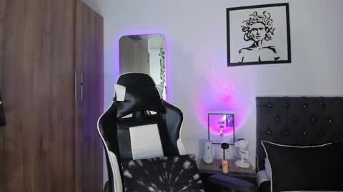 alannaughty_ online show from January 2026 01:22:02 AM