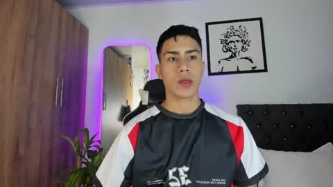 alannaughty_ online show from June 2026 10:22:01 PM