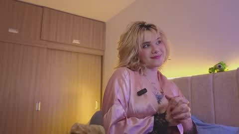 albaandthayron online show from February 2026 05:09:02 PM