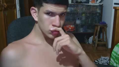 Snapshot of albajadmamad_01 chatting on September 2025 02:35:01 AM josevcam online show from September 2025 02:35:01 AM