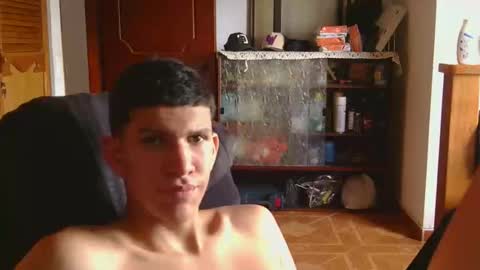 Snapshot of albajadmamad_01 chatting on October 2025 05:56:01 PM josevcam online show from October 2025 05:56:01 PM