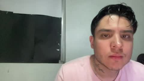 Snapshot of alber753713 chatting on August 2026 01:59:01 AM alber753713 online show from August 2026 01:59:01 AM