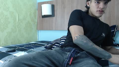 Snapshot of albertbernal69 chatting on February 2025 05:14:01 AM Albert online show from February 2025 05:14:01 AM