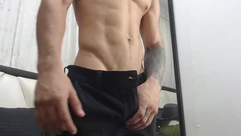 Snapshot of albertbernal69 chatting on March 2025 09:57:01 AM Albert online show from March 2025 09:57:01 AM