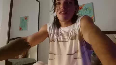 Snapshot of albertbernal69 chatting on October 2025 03:07:01 AM Albert online show from October 2025 03:07:01 AM