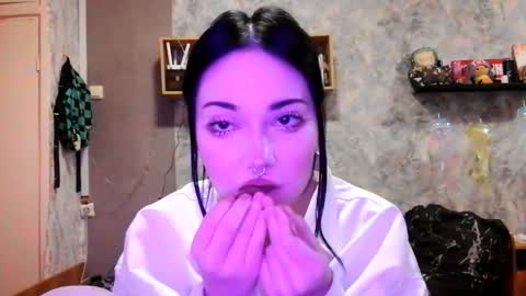 Im Katrina online show from October 2025 02:38:01 PM