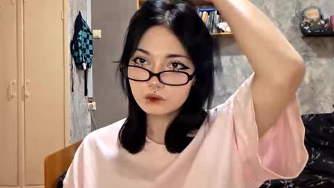 Snapshot of alberthamazierski chatting on November 2025 03:12:01 PM Im Katrina online show from November 2025 03:12:01 PM