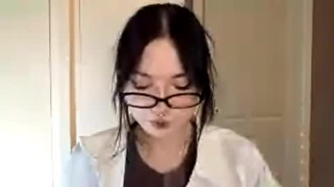 Snapshot of alberthamazierski chatting on November 2025 05:01:02 PM Im Katrina online show from November 2025 05:01:02 PM