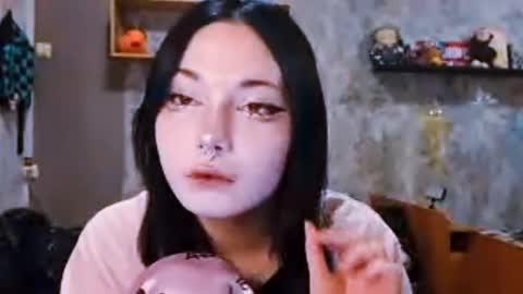 Snapshot of alberthamazierski chatting on November 2025 03:38:02 PM Im Katrina online show from November 2025 03:38:02 PM