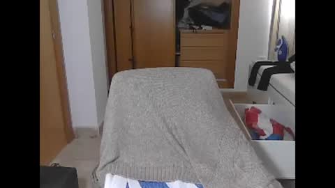 Snapshot of albertolr94730288 chatting on January 2025 12:59:02 PM albertolr94730288 online show from January 2025 12:59:02 PM