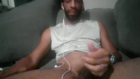 Snapshot of albundy00shoe chatting on July 2026 06:42:02 AM albundy00shoe online show from July 2026 06:42:02 AM