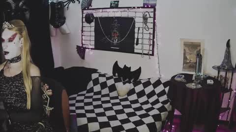 Mistic witch online show from February 2025 06:37:01 AM