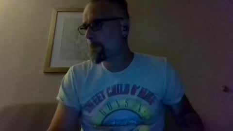 Snapshot of alcura_x chatting on October 2025 11:07:01 PM Alex online show from October 2025 11:07:01 PM