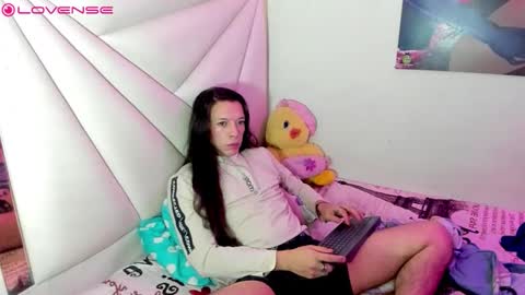 ale_noah_xxx online show from April 2026 08:43:01 AM