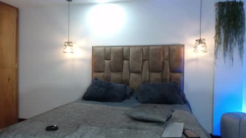 alejandra online show from February 2026 10:11:02 PM