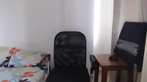 Snapshot of aleex_miller chatting on November 2025 10:19:01 PM aleex_miller online show from November 2025 10:19:01 PM