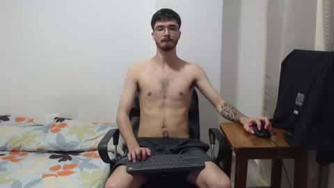 Snapshot of aleex_miller chatting on November 2025 03:40:01 AM aleex_miller online show from November 2025 03:40:01 AM