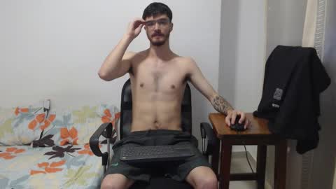 Snapshot of aleex_miller chatting on November 2025 09:02:02 AM aleex_miller online show from November 2025 09:02:02 AM