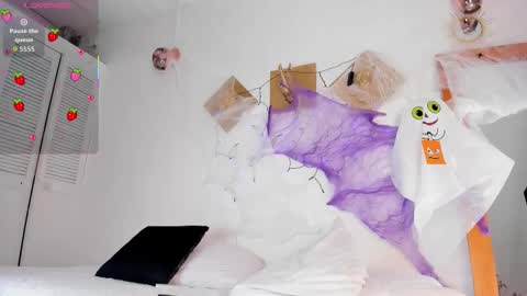 Snapshot of aleexiiaa chatting on October 2025 01:45:01 PM aleexiiaa online show from October 2025 01:45:01 PM