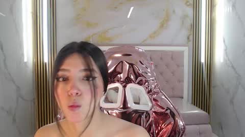 Snapshot of alehp_rose_s chatting on November 2025 01:00:02 PM Ale online show from November 2025 01:00:02 PM