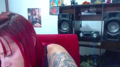 Snapshot of aleja2530 chatting on September 2025 09:59:02 PM aleja online show from September 2025 09:59:02 PM