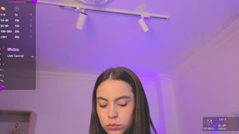 Alejandra online show from April 2026 11:16:01 AM