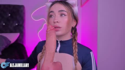   night GTM -5 online show from November 2025 06:05:02 AM